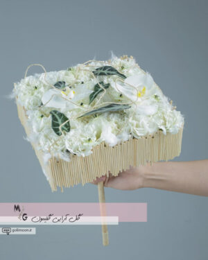 دسته گل مدرن سازه ای ارکیده و میخک