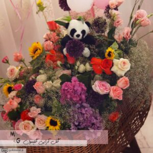 سبد گل طبیعی گهواره ای3